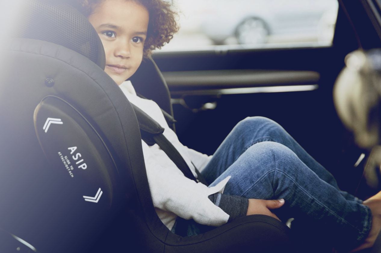 sILLA cONiña_sillita_coche_contramarcha_Autoescuela_Quality_TenerifeNTRAMARCHA Niña_sillita_coche_contramarcha_Autoescuela_Quality_Tenerife
